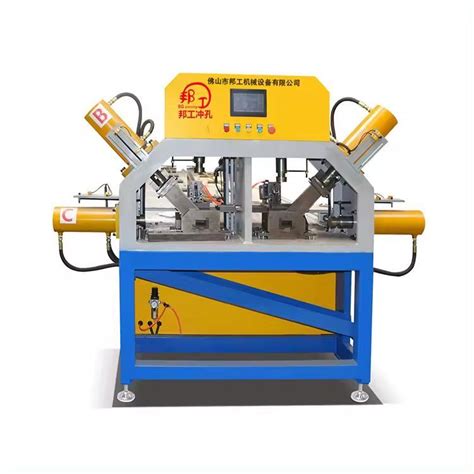 CNC Hydraulics Station Automatic Punching And Cutting Machines Device