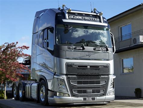 Volvo Fh Globetrotter Xxl Pour Quelques Centim Tres De Plus Trm Fr