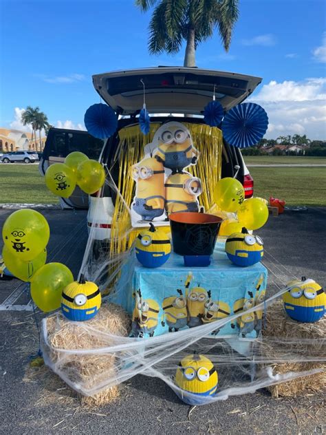 Minion Themed Trunk Or Treat Artofit