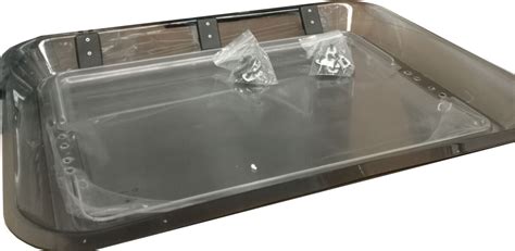 FINCH SKYLIGHT DOME 700X500 Lid Only Avan Spare Parts