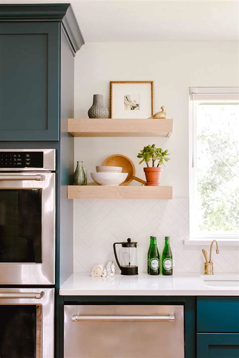 Split-Level Open Kitchen - Sander & Sons