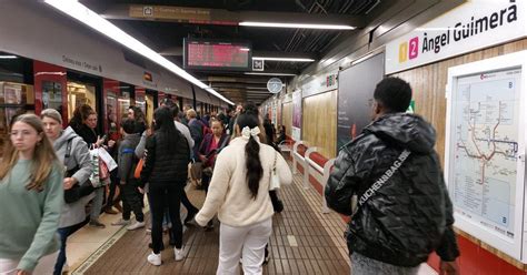 Una avaria provoca retards importants en el metro de València en hora