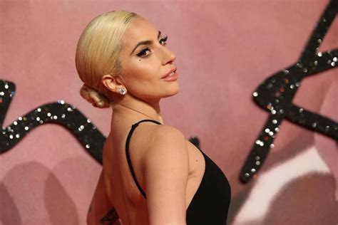 Lady Gaga Confessione Choc Dopo Stupro Soffro Di Stress Post Traumatico