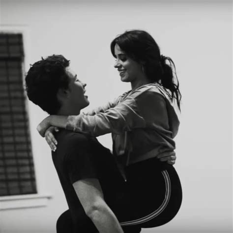 Shawn Mendes Camila Cabello Se Orita Rehearsal Video Music Video