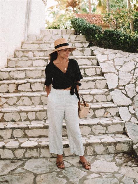 The 10 Right Tops To Wear With Linen Pants For An Effortlessly Chic Look My Chic Obsession