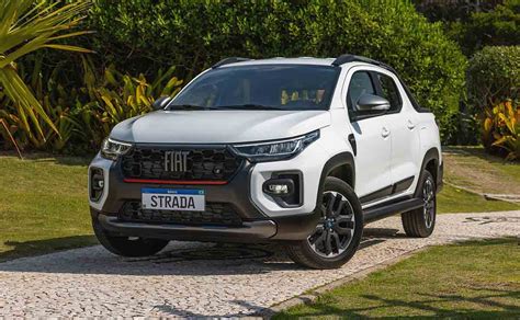 Fiat Strada 2024 nueva versión Ultra con motor turbo y diseño exclusivo