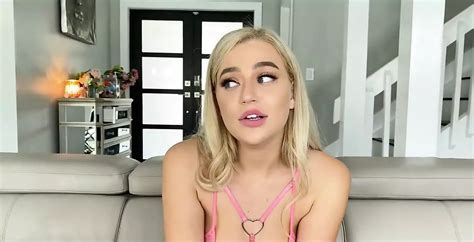 Free 20 Years Old Porn Videos XHamster