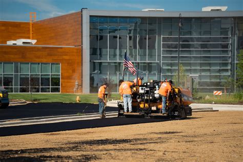 Professional Driveway Sealcoating Illinois Asphalt Pavement Services