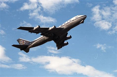 B747 Olympic Syd Oct 1989 Mike Cornwall Flickr