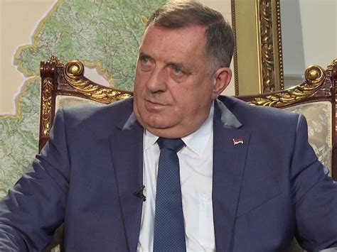 Dodik najavio da će strance od sada zvati Rudonjama i pokazivati im