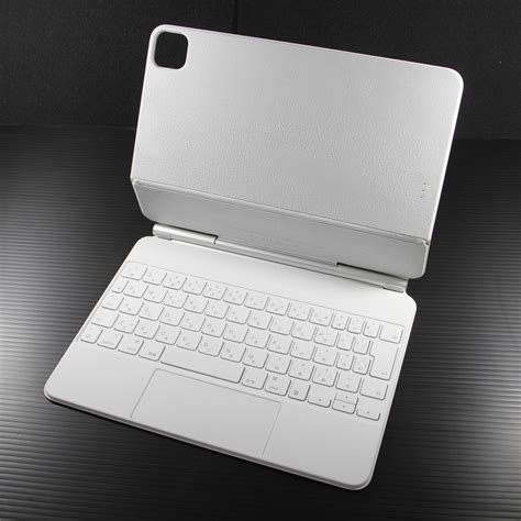 【中古】11インチ Ipad Pro 第3／2／1世代用 Magic Keyboard 日本語 ホワイト Mjqj3j／a