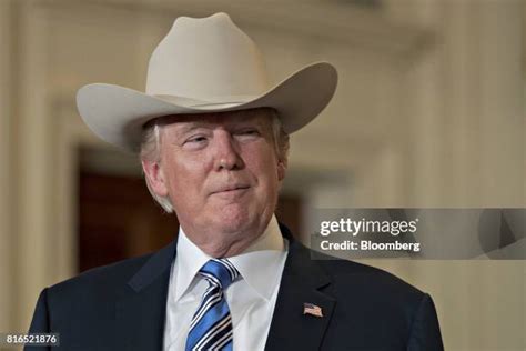 145 Donald Trump In Cowboy Hat Stock Photos, High-Res Pictures, and ...