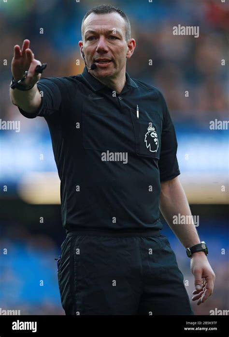 Match Referee Kevin Friend Stock Photo Alamy