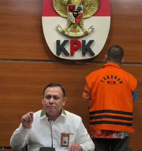 KPK Usut Aliran Dana Rafael Ke PT Pos Indonesia Garuda Indonesia Dan