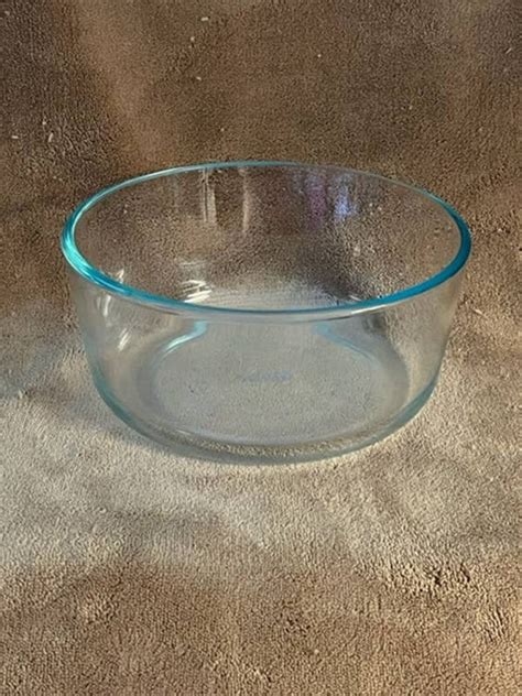 Vintage Pyrex Blue Tint Glass Mixing Bowls 175qthtf Color Etsy