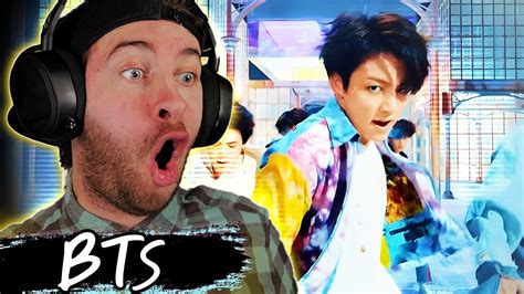 K POP NEWBIE REACTS TO BTS For The FIRST TIME BTS 방탄소년단 FAKE LOVE