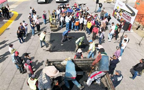 Ecatepec inicia programa de bacheo de 705 calles y avenidas el más