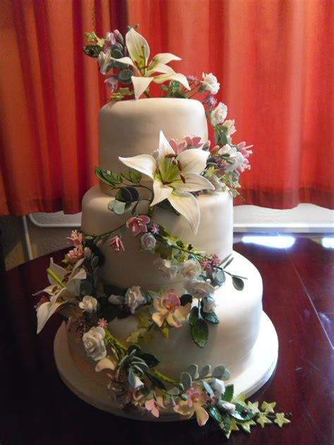 Wedding Cake With Gum Paste Flowers Cakecentral