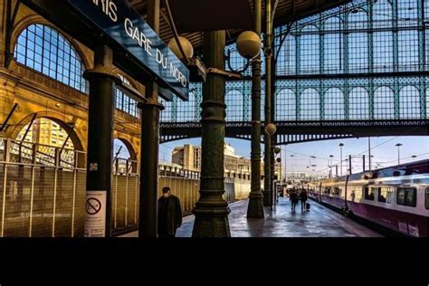 Estación Gare du Nord París Francia Fueradeserie arquitectura