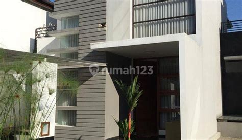 Rumah Nyaman Semi Furnished Di Resort Dago Pakar Rumah