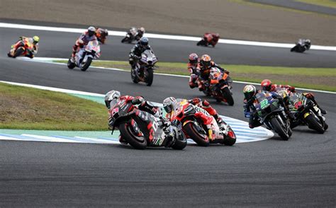 Wah Keren Pembalap Motogp Diajak Tanam Terumbu Karang Sebelum