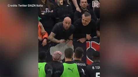 Milan il faccia a faccia tra la squadra e gli ultrà dopo la sconfitta