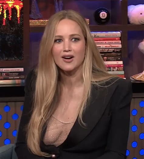 Jennifer Lawrence Finalmente Esclarece Se Fez Pl Stica No Rosto Durante