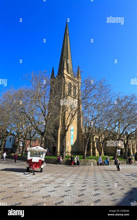 Wakefield Cathedral And Massarella S Traditional Cream Ices Cart