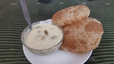 Mazedaar Kheer Puri Recipe Ll Whole Rice Kheer And Wheat Puri Youtube