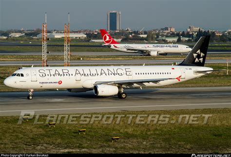 TC JRB Turkish Airlines Airbus A321 231 Photo By Furkan Borakazi ID