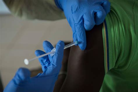 Ebola: Getting closer to an Ebola vaccine | MSF