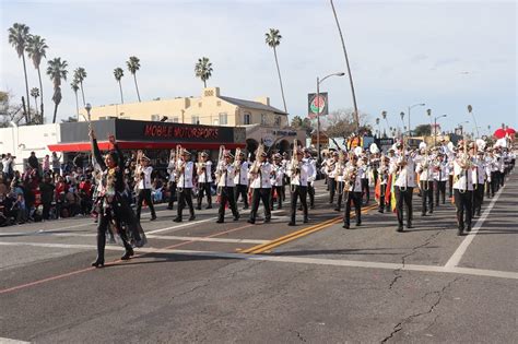 Banda de Música La Primavera de Santiago se luce en la Parada de las