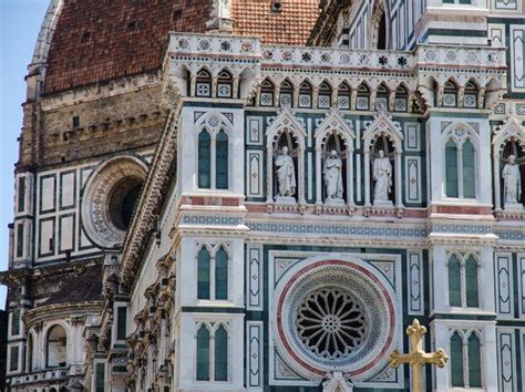 Premium Photo Low Angle View Of Duomo Santa Maria Del Fiore