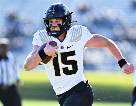 Northwestern Beats Purdue 23 15 In Big Ten West Showdown Secures Bowl