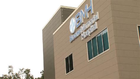 Boone Memorial Hospital opens new facility | WCHS