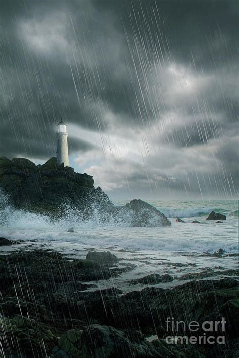 https://images.fineartamerica.com/images/artworkimages/mediumlarge/2/lighthouse-in-a-storm-at ...