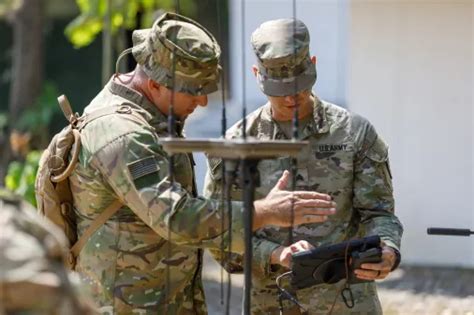 Army Alters Funding Again For Integrated Cyber Ew Sigint System To