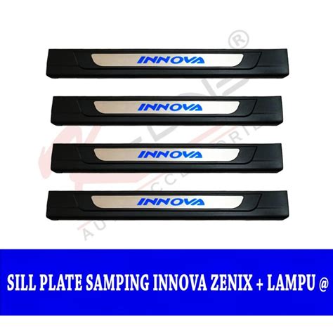 Jual SILL PLATE INNOVA ZENIX DOOR SILL PLATE ZENIX LAMPU LED Shopee