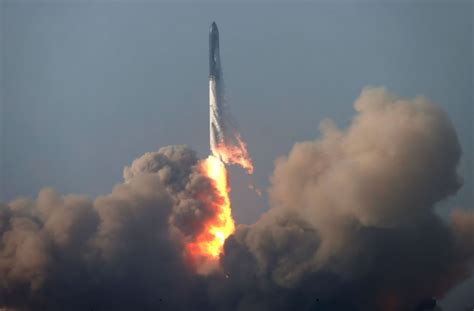 SpaceX explosion illustrates Musk's 'successful failure' formula