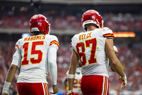 Chiefs Travis Kelce Fires Shots At Bengals Wr Ja Marr Chase Defends