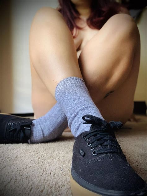 Sneaker Sunday Funday Nudes Sneakersgonewild Nude Pics Org