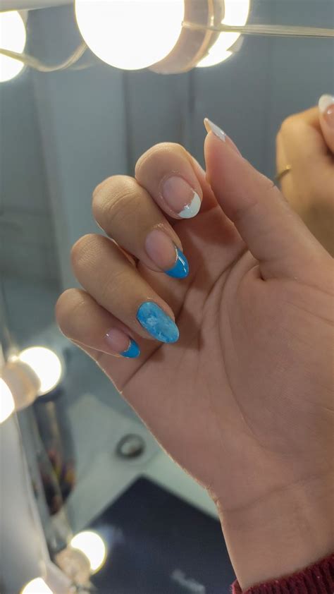 Pin de Maria Julia Gonçalves em Unha Unhas curvadas Unhas redondas