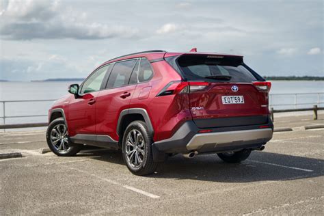 2022 Toyota RAV4 GXL Hybrid 2WD Review Australia