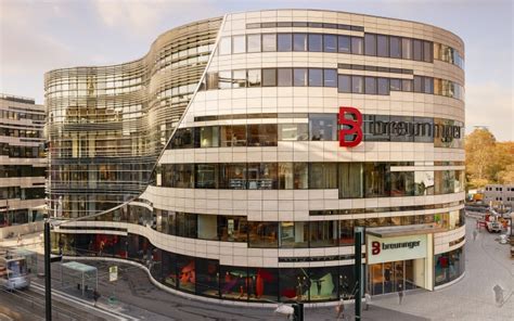 Breuninger Flagship Store By Hmkm Düsseldorf Germany