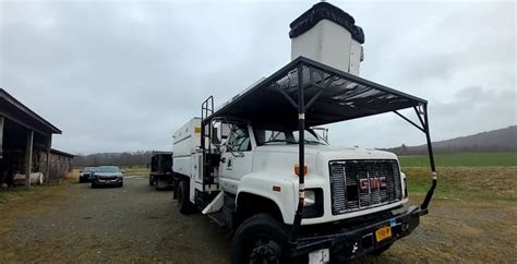 Used 2002 Gmc C7500 Bucket Truck A7019200 For Sale