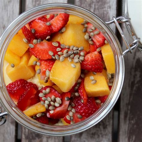 Mango Overnight Oats