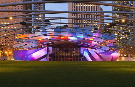 Jay Pritzker Pavilion - Heroes Of Adventure