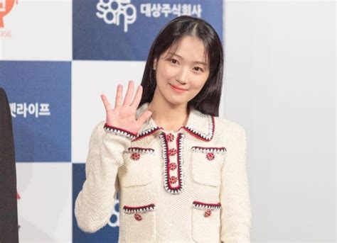 Fakta Menarik Kim Hye Yoon Comeback Di Drakor Lovely Runner