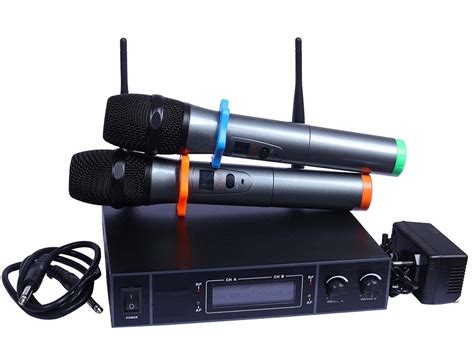 Professional Dual Channel Vhf Handheld Wireless Microphone System With