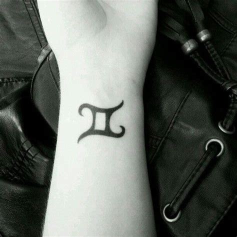 22 best Gemini.zodiac sign tattoo ideas images on Pinterest | Gemini ...